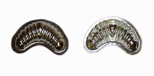 Vanilla crescent – set of small baking moulds (20 pcs), tinplate