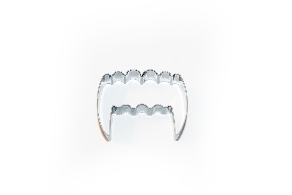 Vampire teeth – cookie cutter